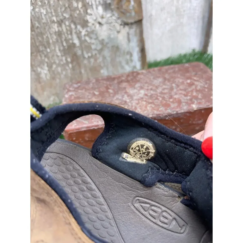 Keen Leather Water Shoes Youth 5